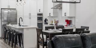 550 Battle Avenue Gallery 18