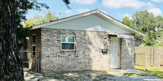 3433 Hollywood Street (3 Bed/1 Bath) 3433 Hollywood Street (3 Bed/1 Bath) Gallery 1