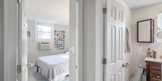 2010 Orleans Gallery 8