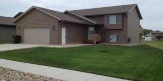 4 BEDROOM | 2 BATH | SPLIT FOYER HOUSE | GARAGE | RAPID VALLEY Gallery 1