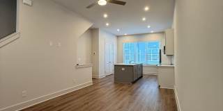 Peaceful City Living close to Everything! Gallery 3