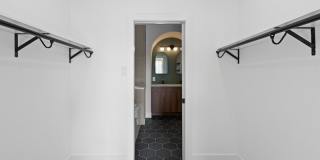 4503 North 19th Street - 2 Gallery 30