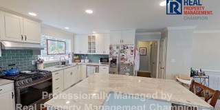 Spacious 5BR/3BA Home on Quiet Cul-de-Sac | Hardwoods, Fireplace & Park-Like Yard Gallery 7