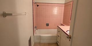 2904 Sunset Ave - Apartment Gallery 14