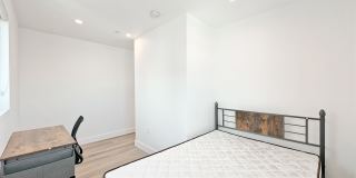 TL 1361 W 35th St - Co-Living TL 1361 W 35th St - Co-Living Gallery 23