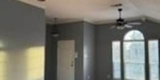 918 Cooper Lane Gallery 3