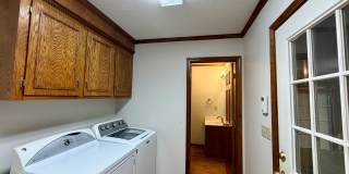 Fabulous Home Near Alice Drive! Gallery 8