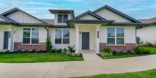 2027 Vintage Farms Way Gallery 1