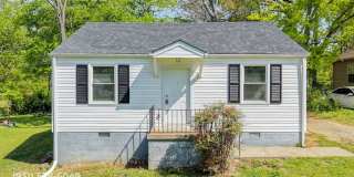 Charming, Renovated Living with Room to Relax With Spacious Bedrooms Gallery 1