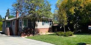 Gorgeous 1BD/1BA, Single-Story Unit in a Charming 4-Plex Near Downtown Lafayette- Available NOW! Gallery 1