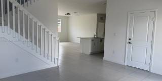 2638 SE 9th St Gallery 6