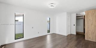 1415 West Camino Real Gallery 2