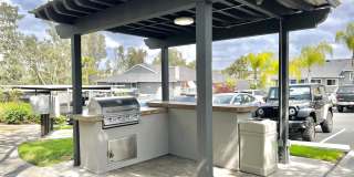 Hillside Terrace Gallery 14