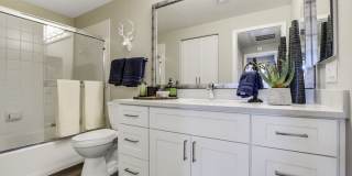 Desert Club Apartments Gallery 6
