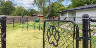 Peaks at Live Oak Peaks at Live Oak Gallery 18