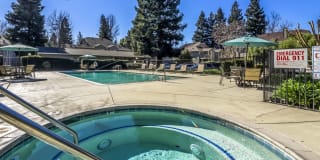 River Terrace Apartment Homes Gallery 3