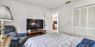7433 GREYSTONE DRIVE Gallery 37