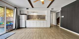 Beautiful home available in Castle Hills! Gallery 25
