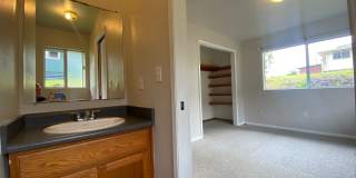 3BR Home in Pacific Paradise Gardens, Mt. View Gallery 26