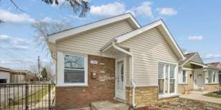 7732 S Springfield Avenue Gallery 1