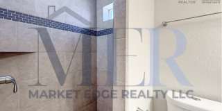 1003 West Howe Street Gallery 22