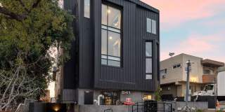 Brand New Building featuring 1 & 2 bedroom Flats & Townhomes! Gallery 13