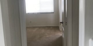 Beautiful 5 Bedroom 3 Bath in Surprise asking $2500.00 Gallery 31