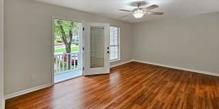 COMING SOON: Beautifully Updated 2/2.5 Townhome Near Truist Park Gallery 44