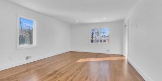 1 Robin Drive Gallery 39