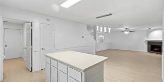 417 Niagara Falls Drive Gallery 16