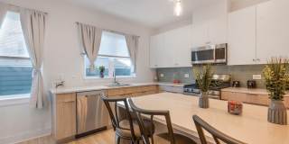 317 RIGGS PARK Place NE Gallery 8
