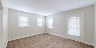 Newly Renovated 2 Bed/1 Bath Home in Camp Taylor Gallery 5