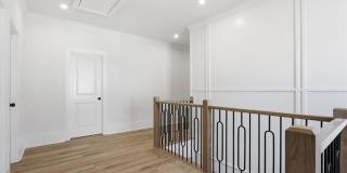 319 Orchid Street Gallery 23