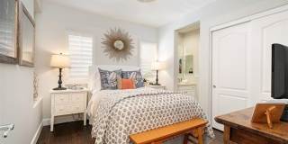 27 Via Monarca Street Gallery 38