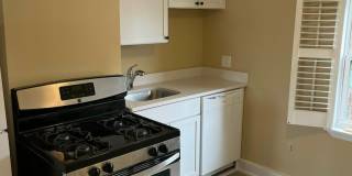 Nicely renovated pet friendly 2 bed in South Boston! Gallery 7