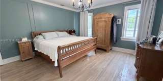 1222 Ferdinand St CORAL GABLES, FL 33134 Gallery 18