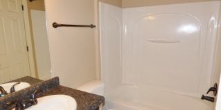 3 Primary Suites 2 Car Garage Townhome in Sandy 3 Primary Suites 2 Car Garage Townhome in Sandy Gallery 21