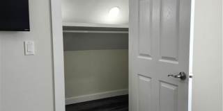 2914 Chateau Street Gallery 18