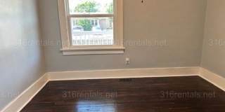 $1,249 - 3 bedroom / 1 bathroom - Single Family Home Gallery 3