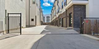 1817 N ST MARYS ST Gallery 2