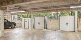 Upstairs Bright 2 bedroom Condo Gallery 12