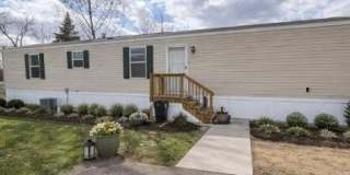 77 HOLLYWOOD DR Gallery 1