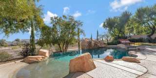 Queensridge Beauty - 5 bedroom on a 1/4+ acre lot Gallery 10
