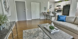 Verona at Naylor Metro Gallery 5