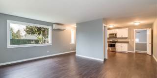 Beautiful, Spacious 4-bedroom home in Ferndale! Gallery 4