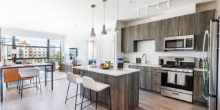 The District Gallery 27