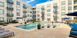 1800 Broadway Gallery 4