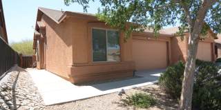 Well Maintained 2 Bedroom 2 Bath Home! Great South Tucson Location! Gallery 1