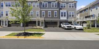 18359 MOSS GARDEN Road Gallery 1