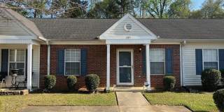 105 Crestland Drive Gallery 1